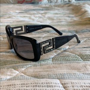 Versace 4111-B sunglasses